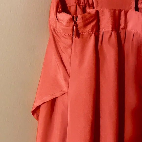 Woman’s Dress - Picture 8 of 15